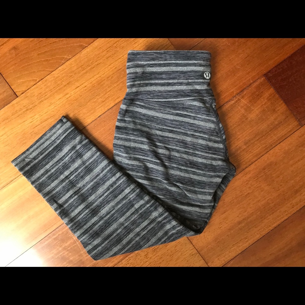 Lululemon Wunder Under Crop Black Stripes Galore